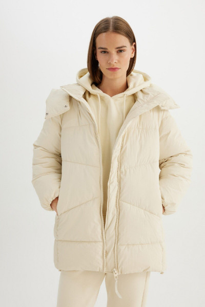 Su İtici Kapüşonlu Şişme Mont Parka Fermuar Çıtçıtlı Cepli C9372AX24WN Su İtici Kapüşonlu Şişme Mont Parka Fermuar Çıtçıtlı Cepli C9372AX24WN