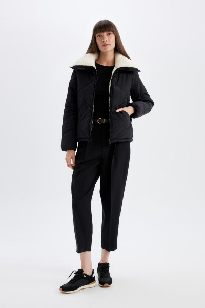 Su İtici Puffer Şişme Mont Kapitoneli İçi Suni Kürklü Rüzgar Geçirmez Cepli A0756AX24WN Su İtici Puffer Şişme Mont Kapitoneli İçi Suni Kürklü Rüzgar Geçirmez Cepli A0756AX24WN