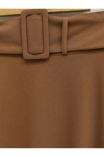 Kalın Kemerli Bol Kiloş İthal Krep Etek Kalın Kemerli Bol Kiloş İthal Krep Etek