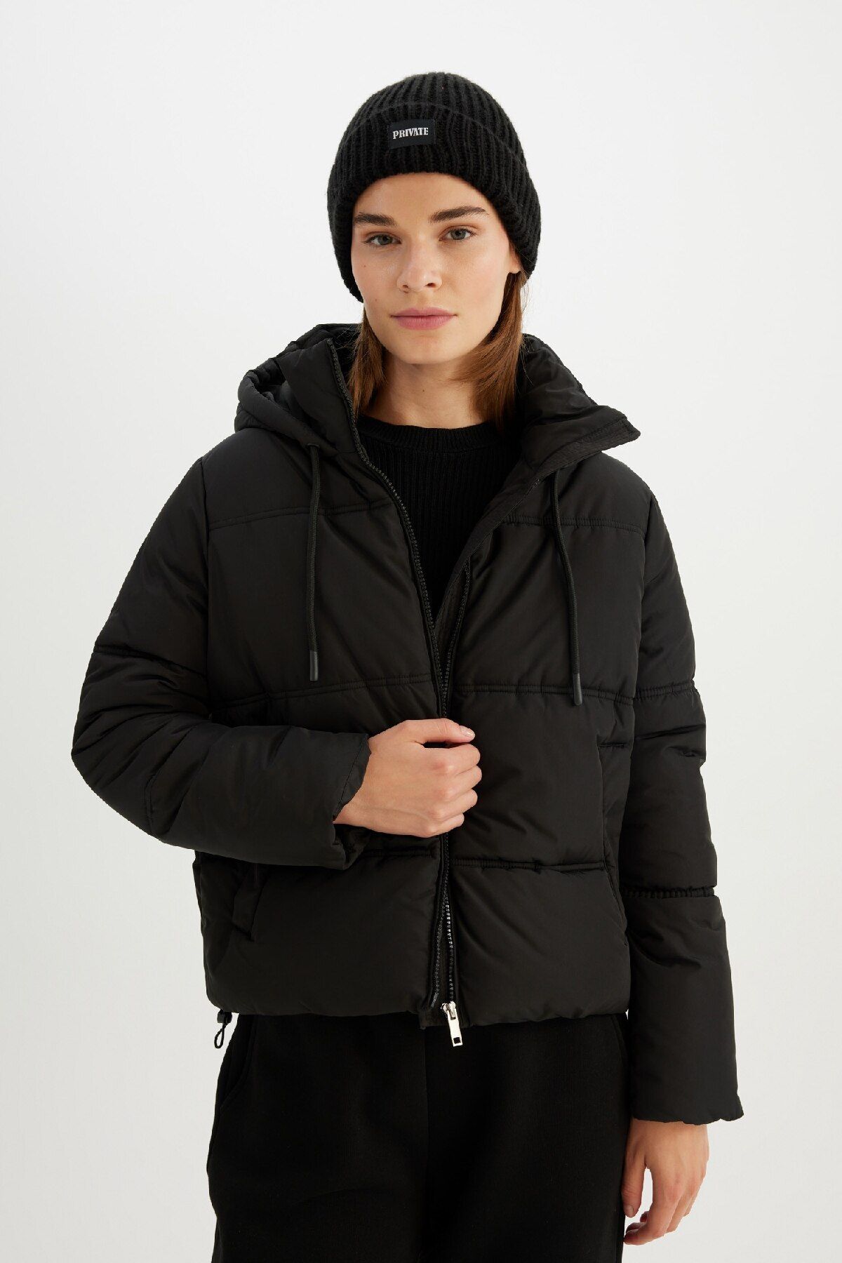 Su İtici Oversize Geniş Kesim Kapüşonlu Isı Yalıtımlı Rüzgar Geçirmez Puffer Şişme Mont A0757AX24WN Su İtici Oversize Geniş Kesim Kapüşonlu Isı Yalıtımlı Rüzgar Geçirmez Puffer Şişme Mont A0757AX24WN