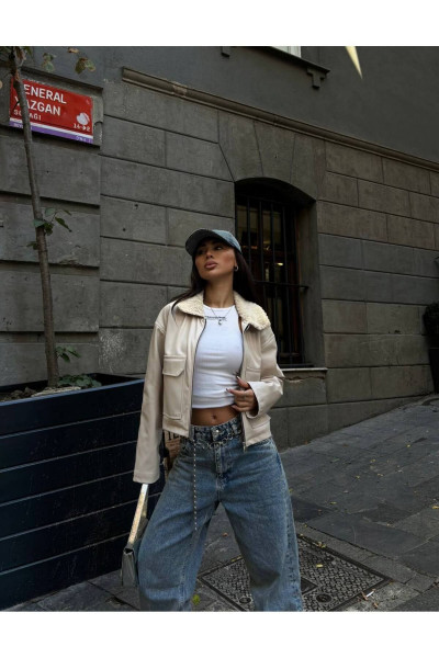 Yaka Peluş Detay Deri Ceket Yaka Peluş Detay Deri Ceket