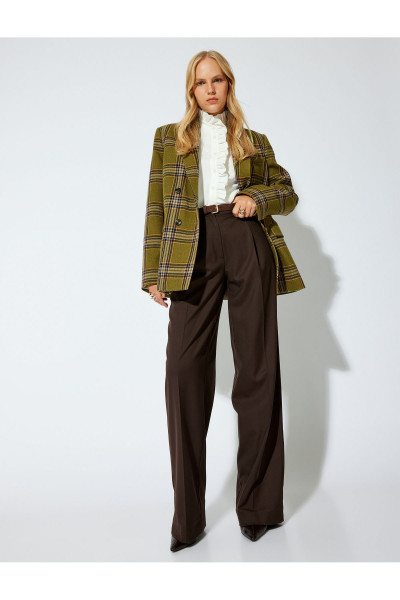 Kruvaze Blazer Ceket Düğmeli Kapaklı Cep Detaylı Kruvaze Blazer Ceket Düğmeli Kapaklı Cep Detaylı