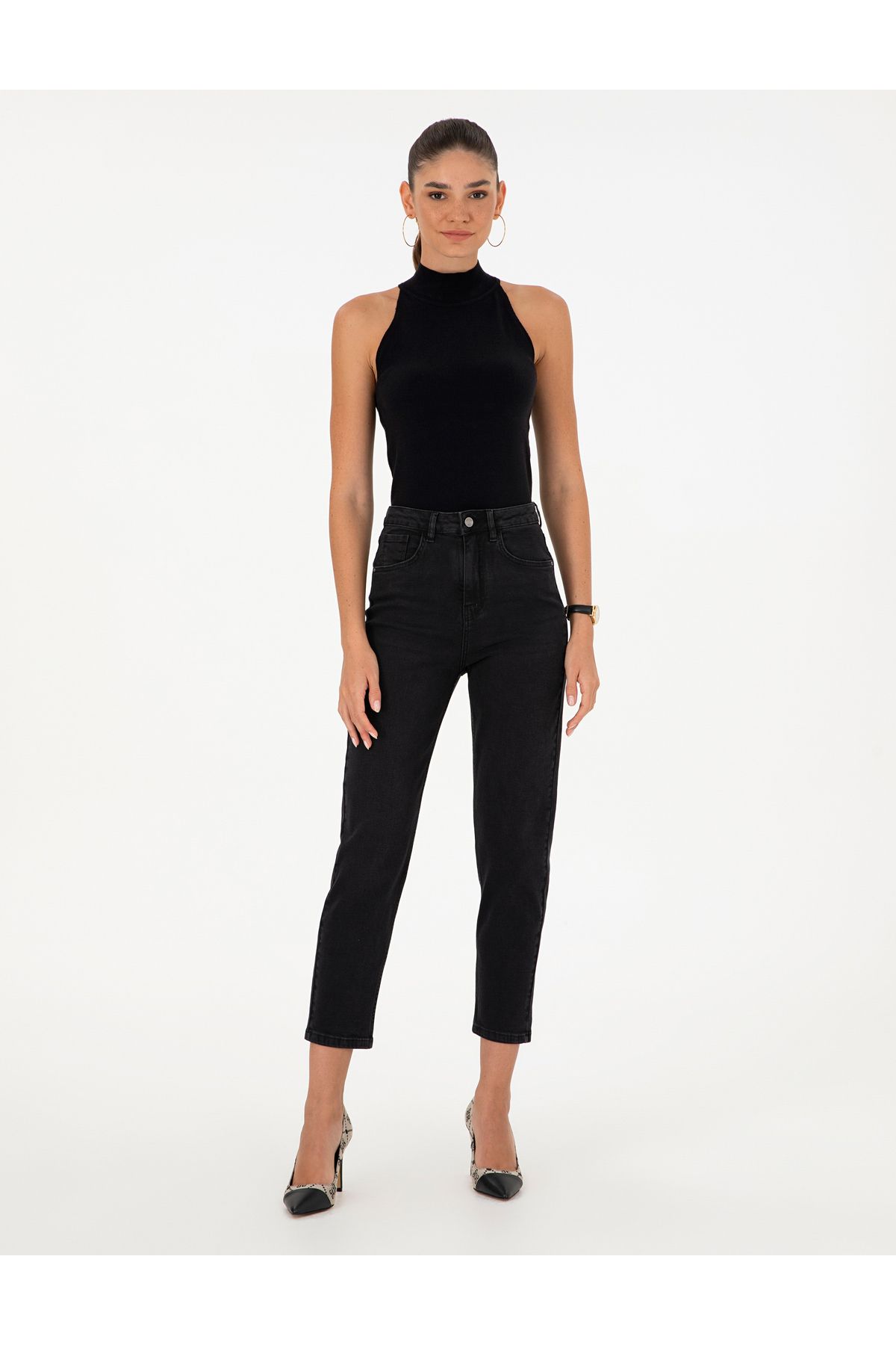 Siyah Mom Fit Jean Pantolon 50294340-VR046 Siyah Mom Fit Jean Pantolon 50294340-VR046