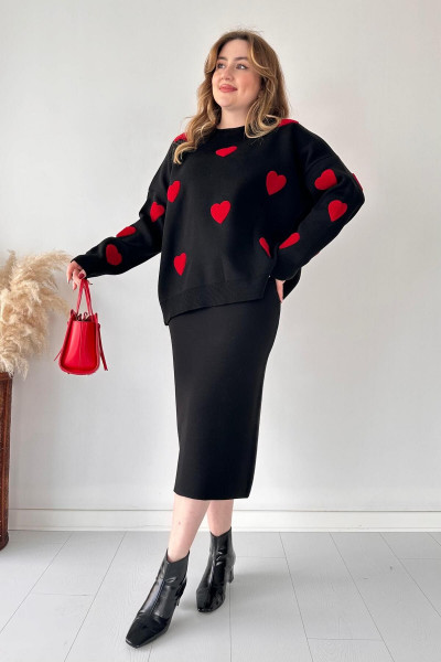 Kalpli Etekli Triko Takım Siyah Kalpli Etekli Triko Takım Siyah