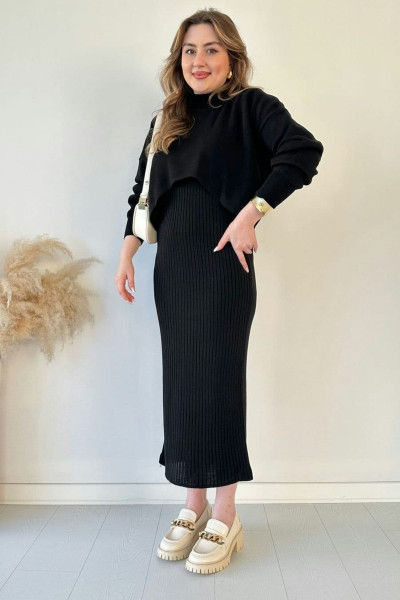 Kısa Kazaklı Triko Elbise Siyah Kısa Kazaklı Triko Elbise Siyah