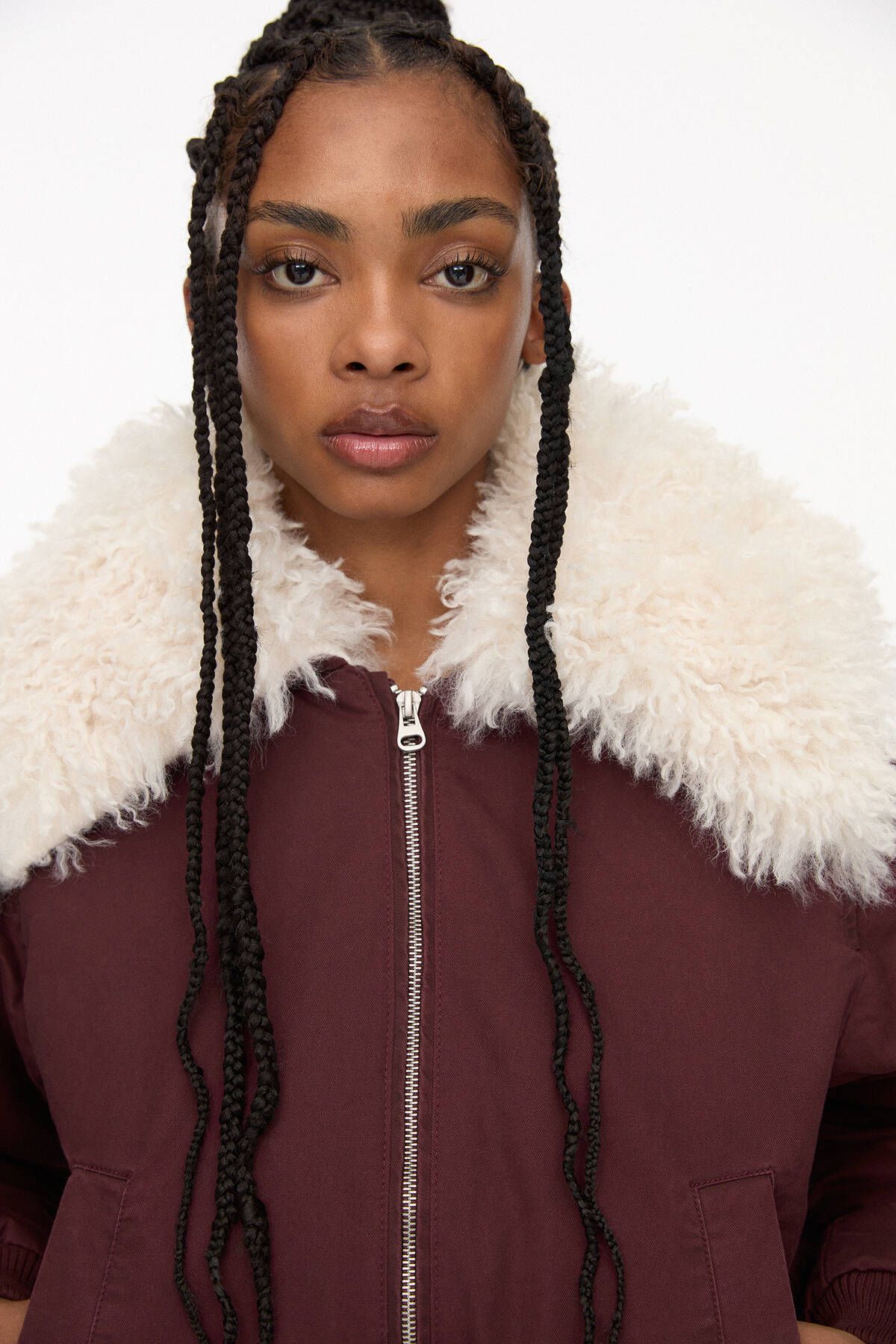 Yakası suni kürklü bomber ceket Yakası suni kürklü bomber ceket