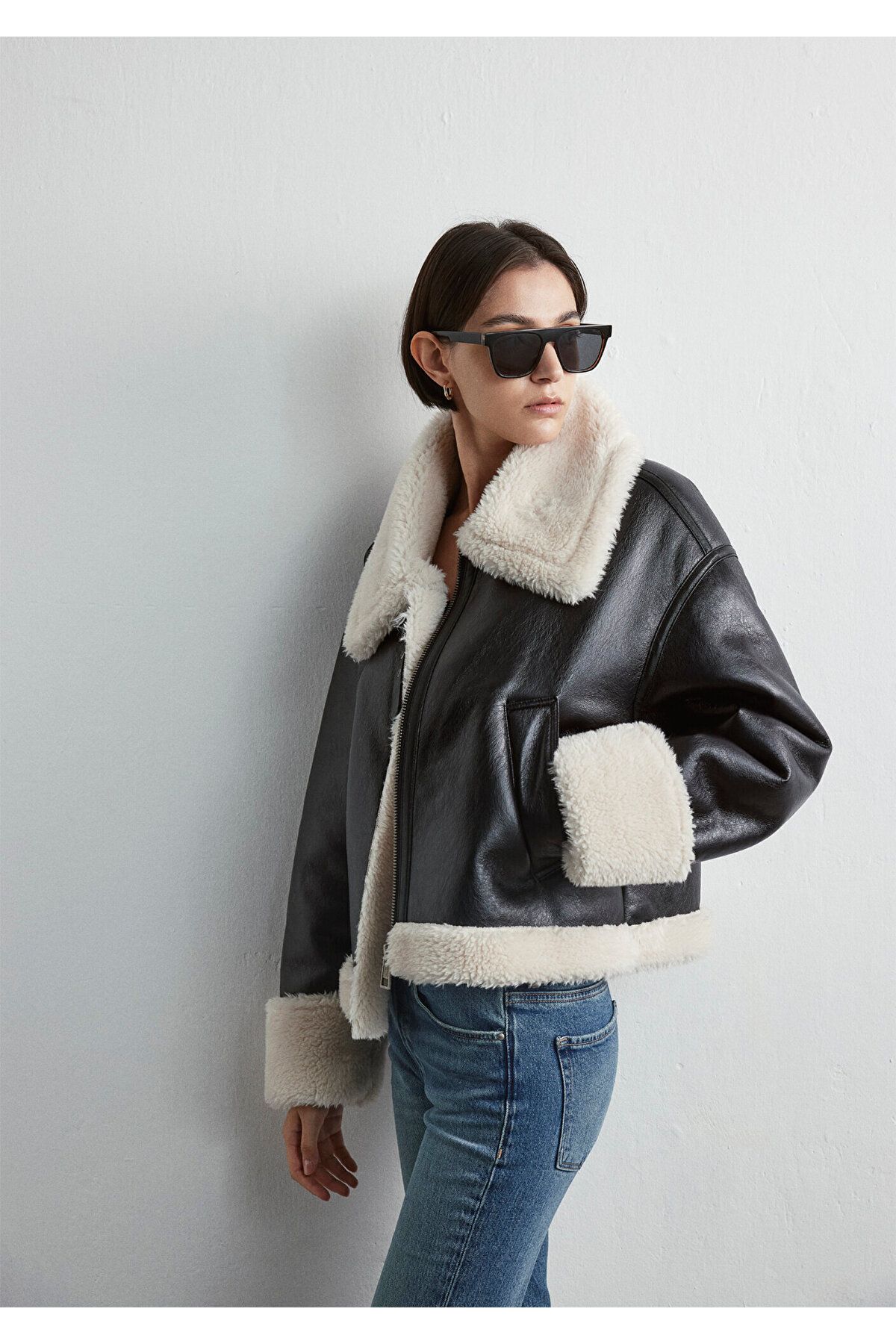 Sherpa Detaylı Siyah Suni Deri Ceket Loose Fit / Bol Rahat Kesim 1110263-900 Sherpa Detaylı Siyah Suni Deri Ceket Loose Fit / Bol Rahat Kesim 1110263-900