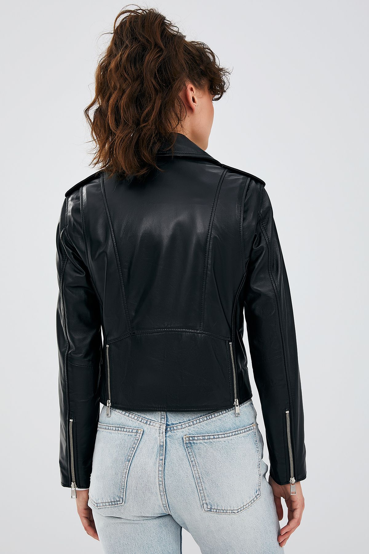 Newage Kadın Siyah Slim-fit Biker Deri Ceket 22wgd5983u5 Newage Kadın Siyah Slim-fit Biker Deri Ceket 22wgd5983u5