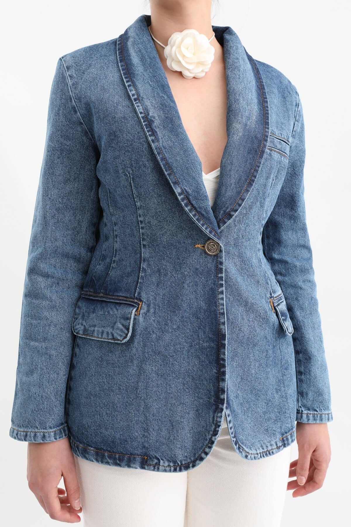 Kadın Uzun Kollu Tek Düğmeli Jean Ceket Mavi Kadın Uzun Kollu Tek Düğmeli Jean Ceket Mavi