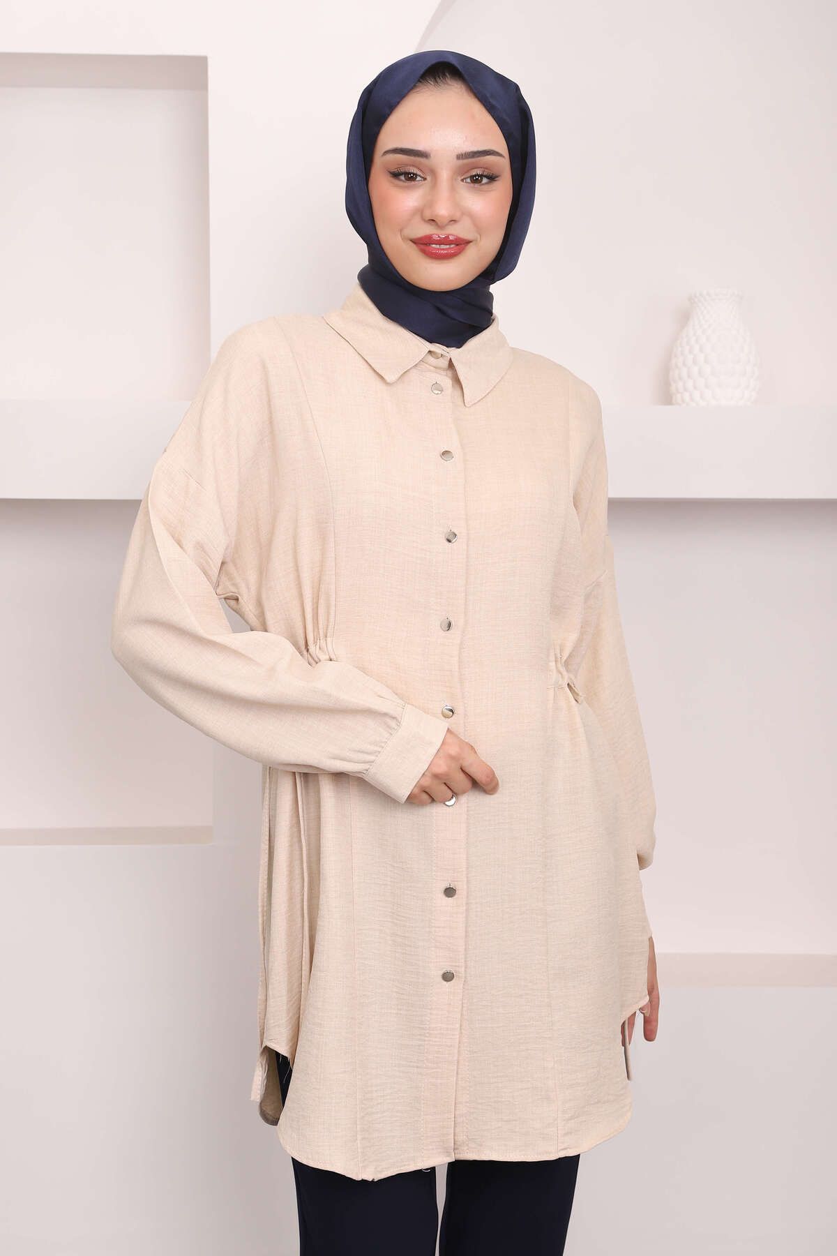 Taş Yan Detaylı Tunik Taş Yan Detaylı Tunik