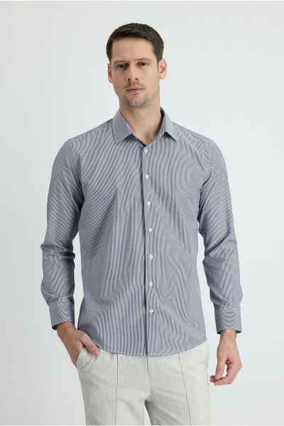 Uzun Kol Slim Fit Dar Kesim Klasik Çizgili Pamuklu Gömlek Uzun Kol Slim Fit Dar Kesim Klasik Çizgili Pamuklu Gömlek