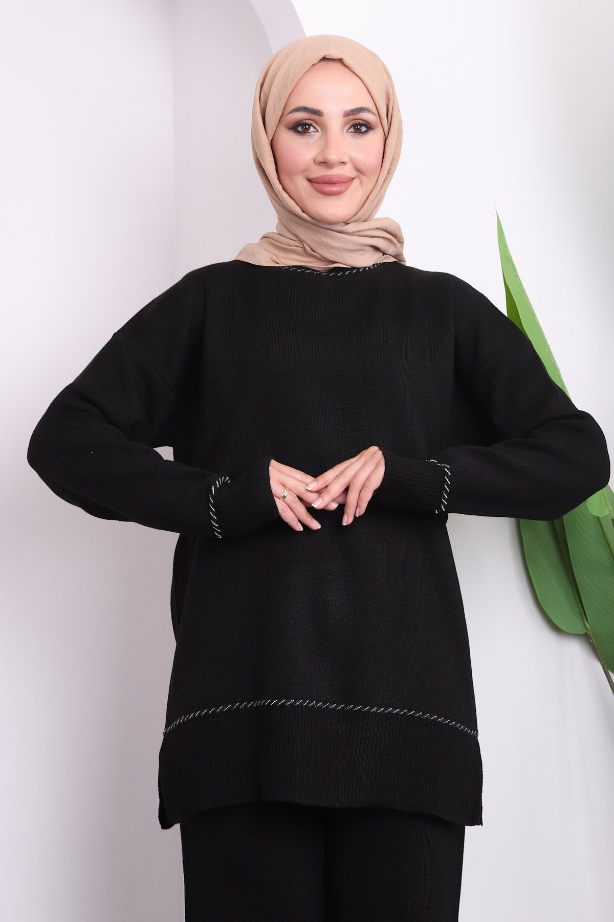 Siyah Pantolonlu Triko Tunik Takım Siyah Pantolonlu Triko Tunik Takım