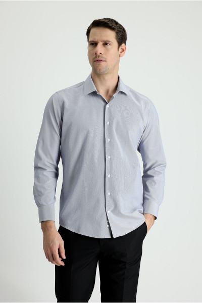 Uzun Kol Slim Fit Dar Kesim Klasik Çizgili Pamuklu Gömlek Uzun Kol Slim Fit Dar Kesim Klasik Çizgili Pamuklu Gömlek