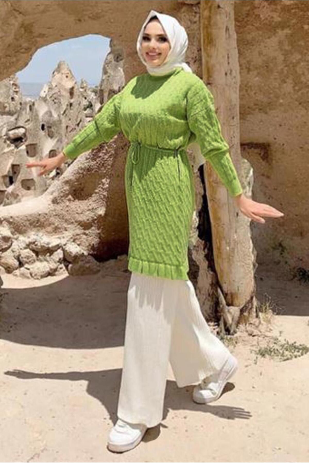 Kadın Yeşil (fıstık) Beli Büzgülü Triko Tunik 8216 Kadın Yeşil (fıstık) Beli Büzgülü Triko Tunik 8216