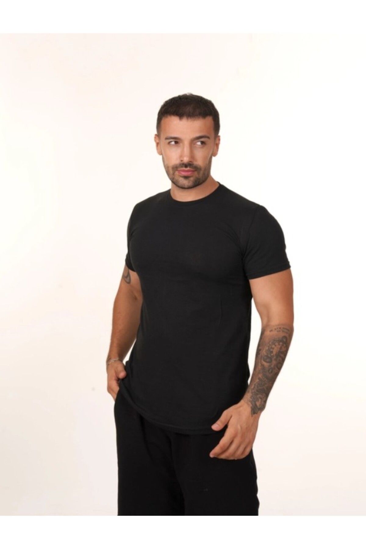 Siyah Slim Fit Basic T-SHİRT TB