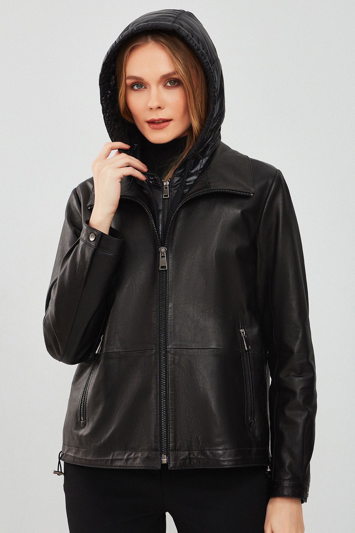Tyler Kadın Siyah Oversize Çift Yakalı Kapüşonlu Deri Kaban 23wgd5145ev Tyler Kadın Siyah Oversize Çift Yakalı Kapüşonlu Deri Kaban 23wgd5145ev