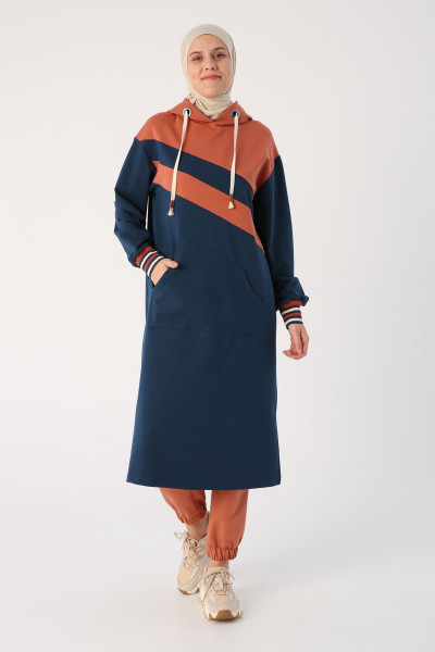Koyu Indigo Iki Renkli Kapüşonlu Sweat Tunik Koyu Indigo Iki Renkli Kapüşonlu Sweat Tunik