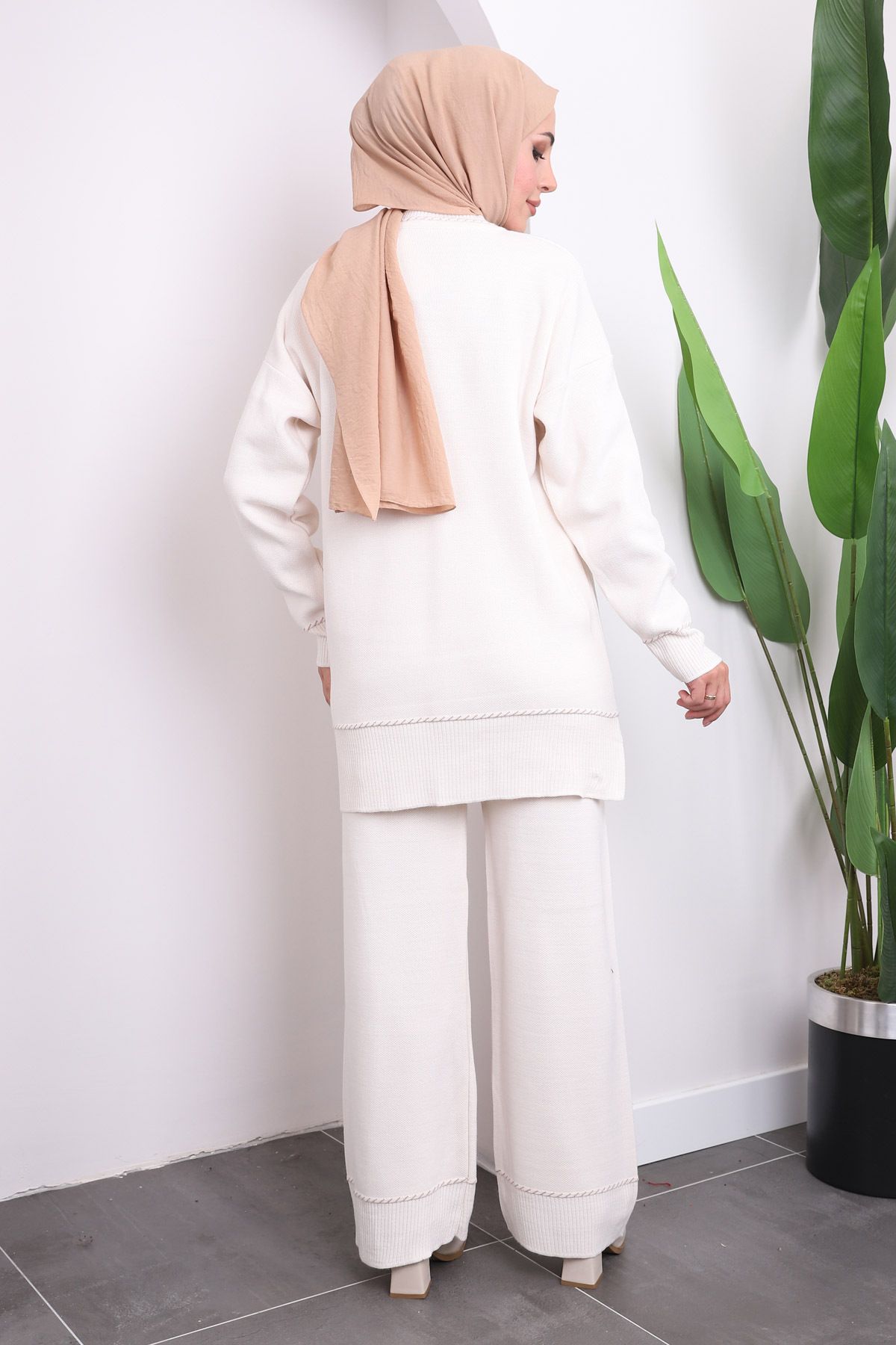 Krem Pantolonlu Triko Tunik Takım Krem Pantolonlu Triko Tunik Takım