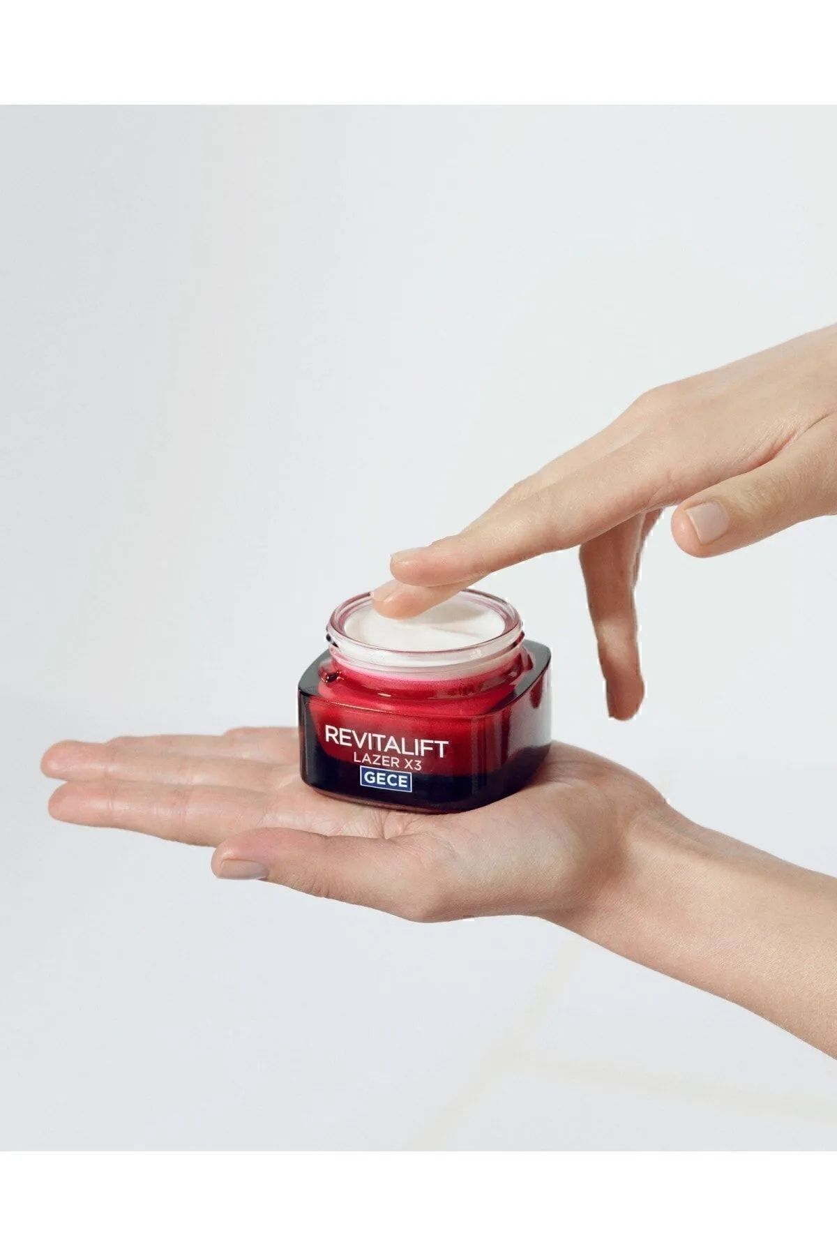 L'oréal Paris Revitalift Lazer X3 Yoğun Yaşlanma Karşıtı Gündüz Bakım Kremi Gece Bakım Kremi 50 ml