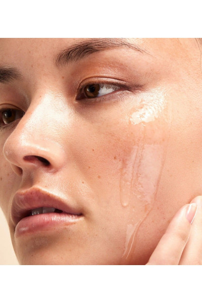 Egzemalı Ciltler İçin Durulanmayan Yağ Bazlı Temizliyici Egzemalı Ciltler İçin Durulanmayan Yağ Bazlı Temizliyici