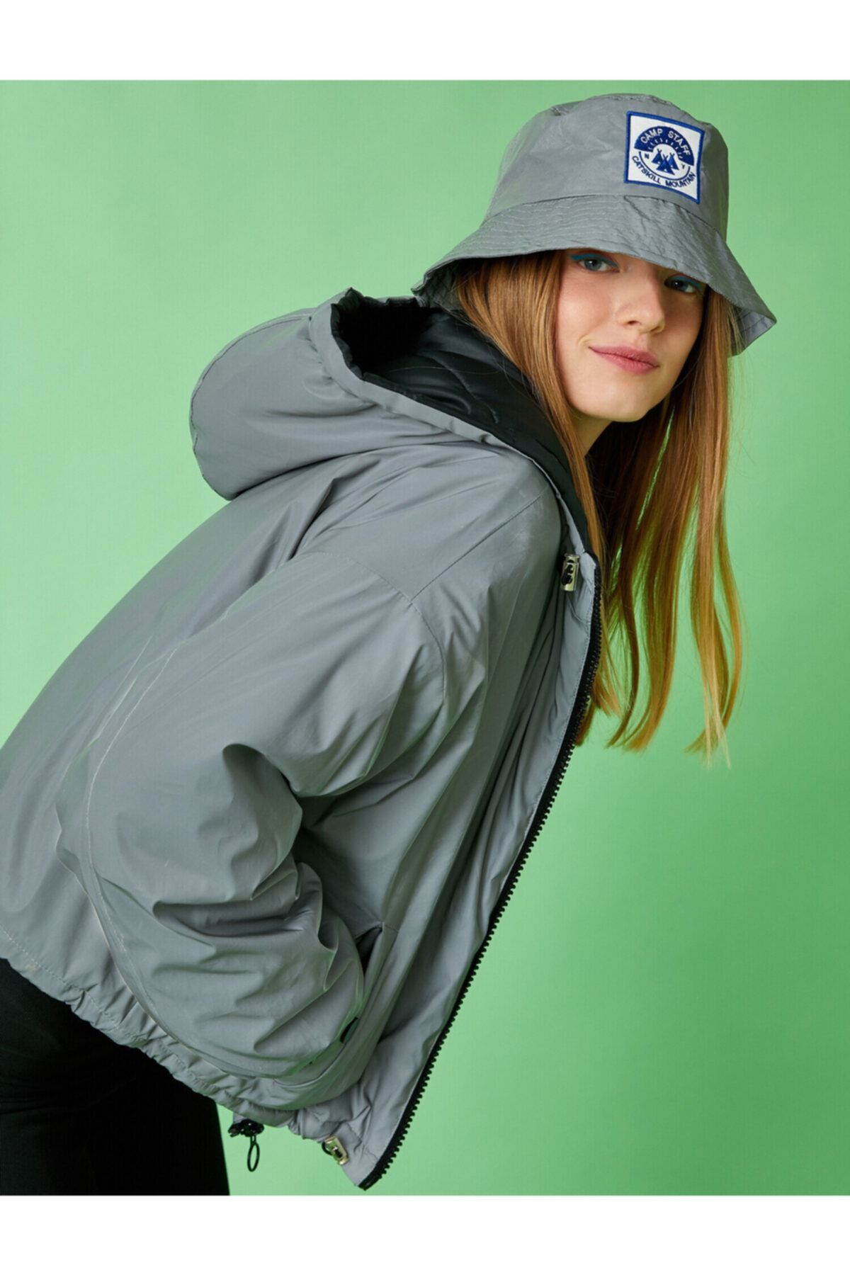 Kapüşonlu Fermuarlı Cepli Mont Kapüşonlu Fermuarlı Cepli Mont