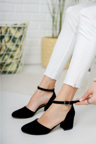 Kadın Siyah Süet Topuklu Yeni Klasik