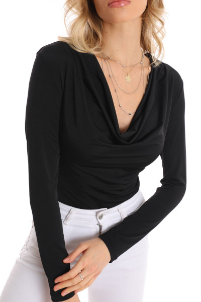 Kadın Siyah Dökümlü Degaje Yaka Alttan Çıtçıtlı Bluz Zıbın