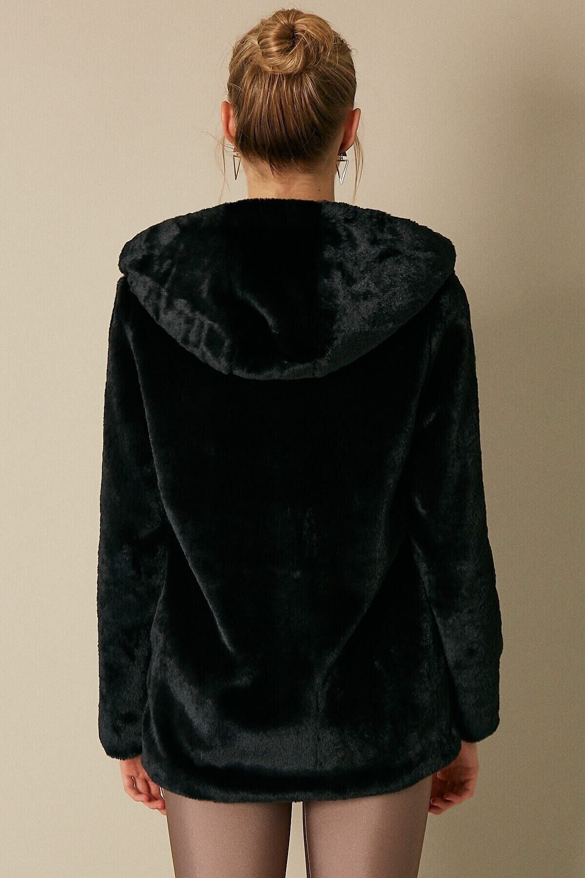 Kapüşonlu Çıtçıtlı Peluş Mont Siyah