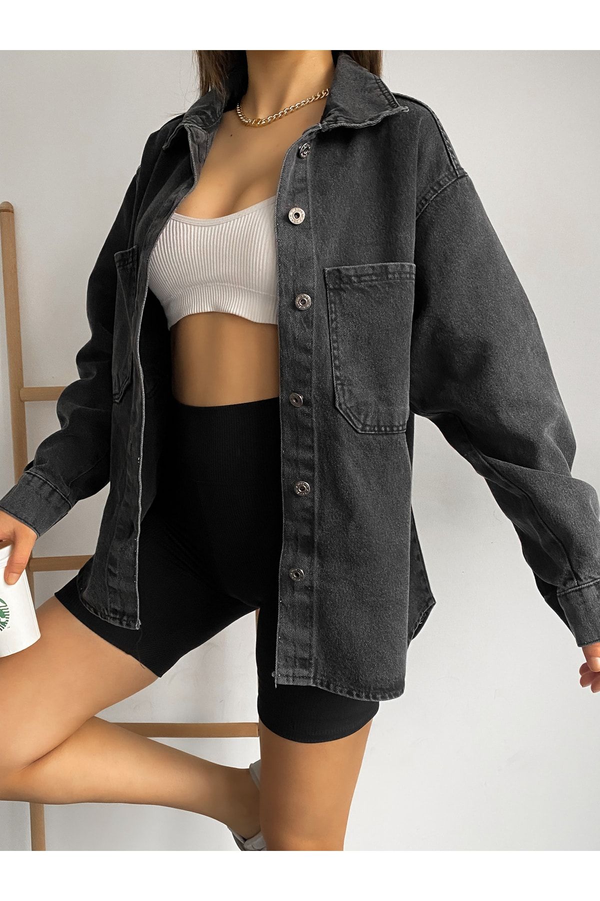 Kadın Oversize Uzun Kollu Çift Cepli Ceket Gömlek Antrasit Kadın Oversize Uzun Kollu Çift Cepli Ceket Gömlek Antrasit