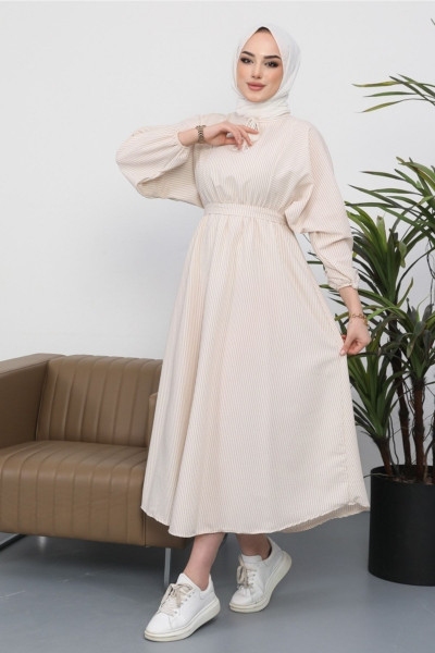 Yarasa Kol Çizgi Desen Kuşaklı Gofre Tesettür Elbise 225 - Vizon
