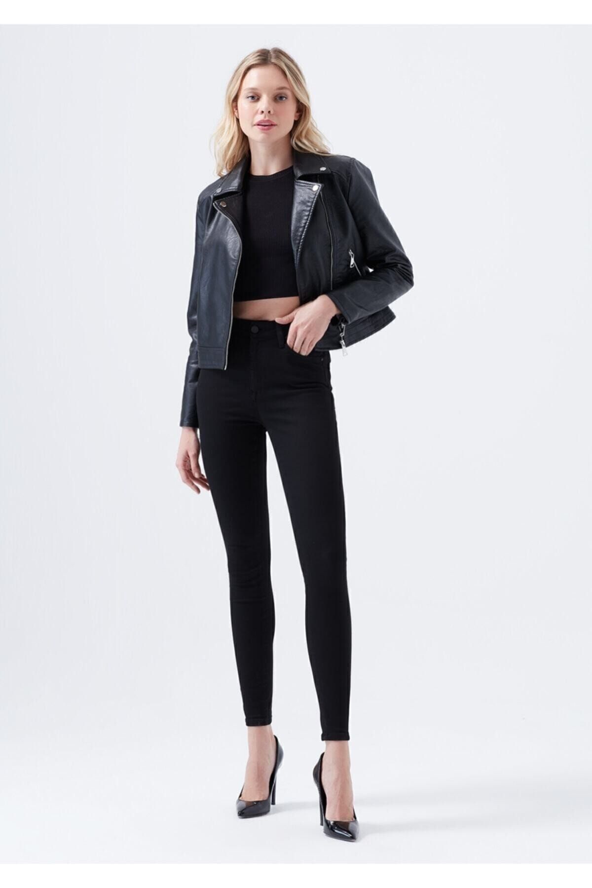 Kadın Siyah Solmayan Yüksel Bel Likralı Toparlayıcı Skinny Jeans Pantolon Kadın Siyah Solmayan Yüksel Bel Likralı Toparlayıcı Skinny Jeans Pantolon