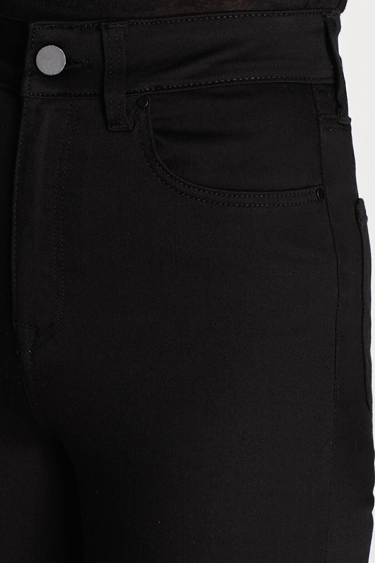 Kadın Siyah Solmayan Yüksel Bel Likralı Toparlayıcı Skinny Jeans Pantolon Kadın Siyah Solmayan Yüksel Bel Likralı Toparlayıcı Skinny Jeans Pantolon