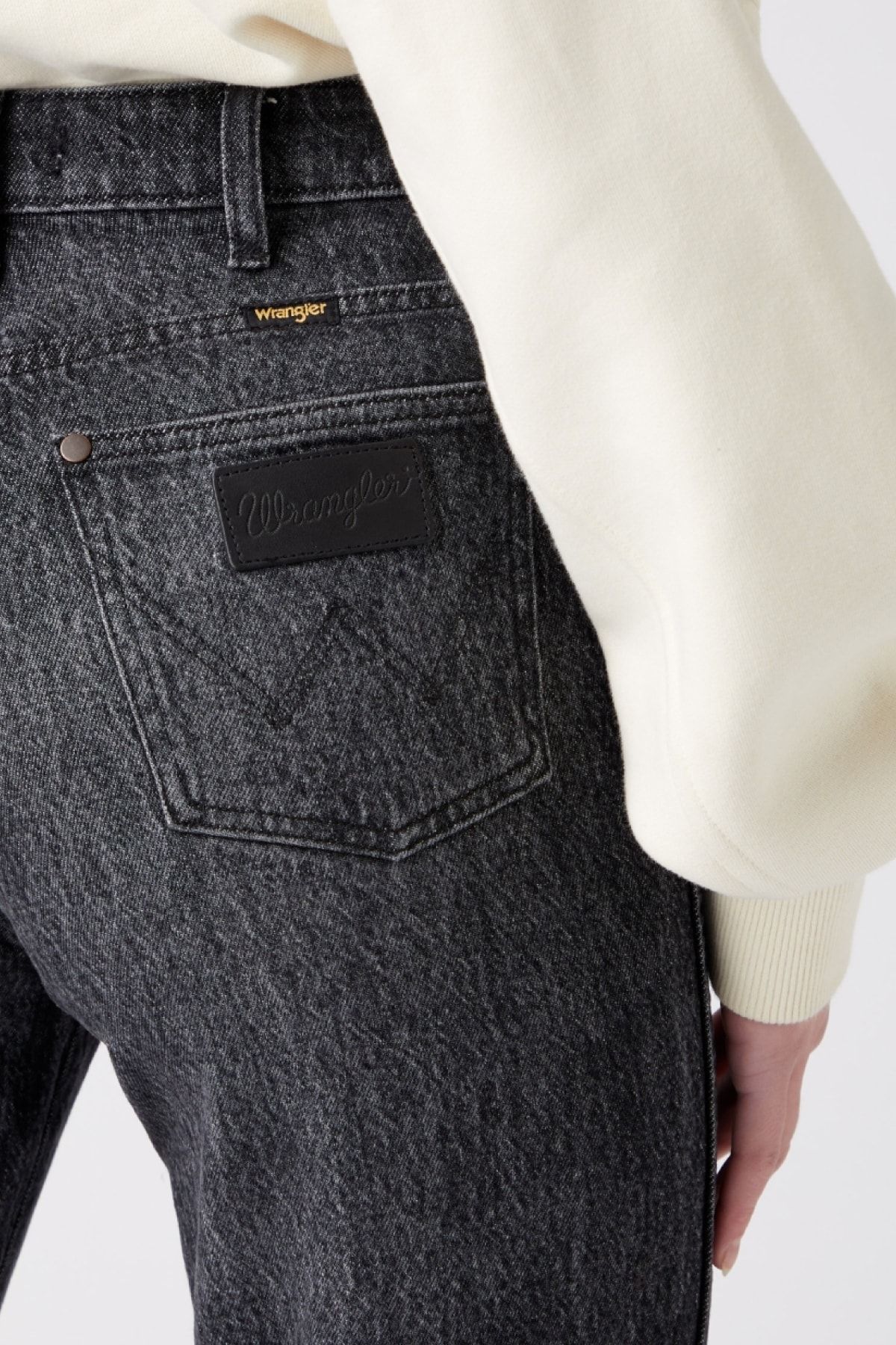 Mom Fit Denim Yüksek Bel Jean Kot Pantolon Mom Fit Denim Yüksek Bel Jean Kot Pantolon