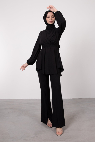 Kadın Siyah V Çaprazlı Pantolonlu Tesettür Takım Kadın Siyah V Çaprazlı Pantolonlu Tesettür Takım