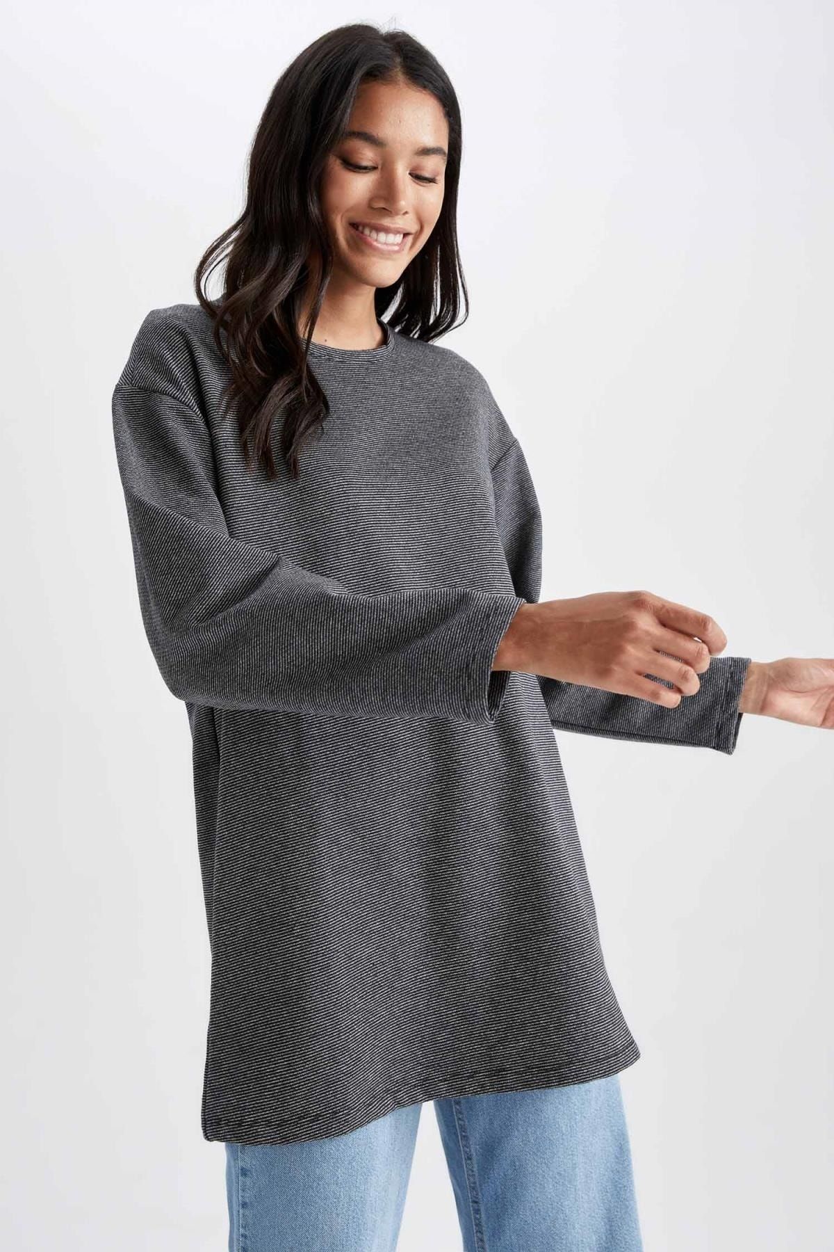 Regular Fit Uzun Kollu Tunik Regular Fit Uzun Kollu Tunik