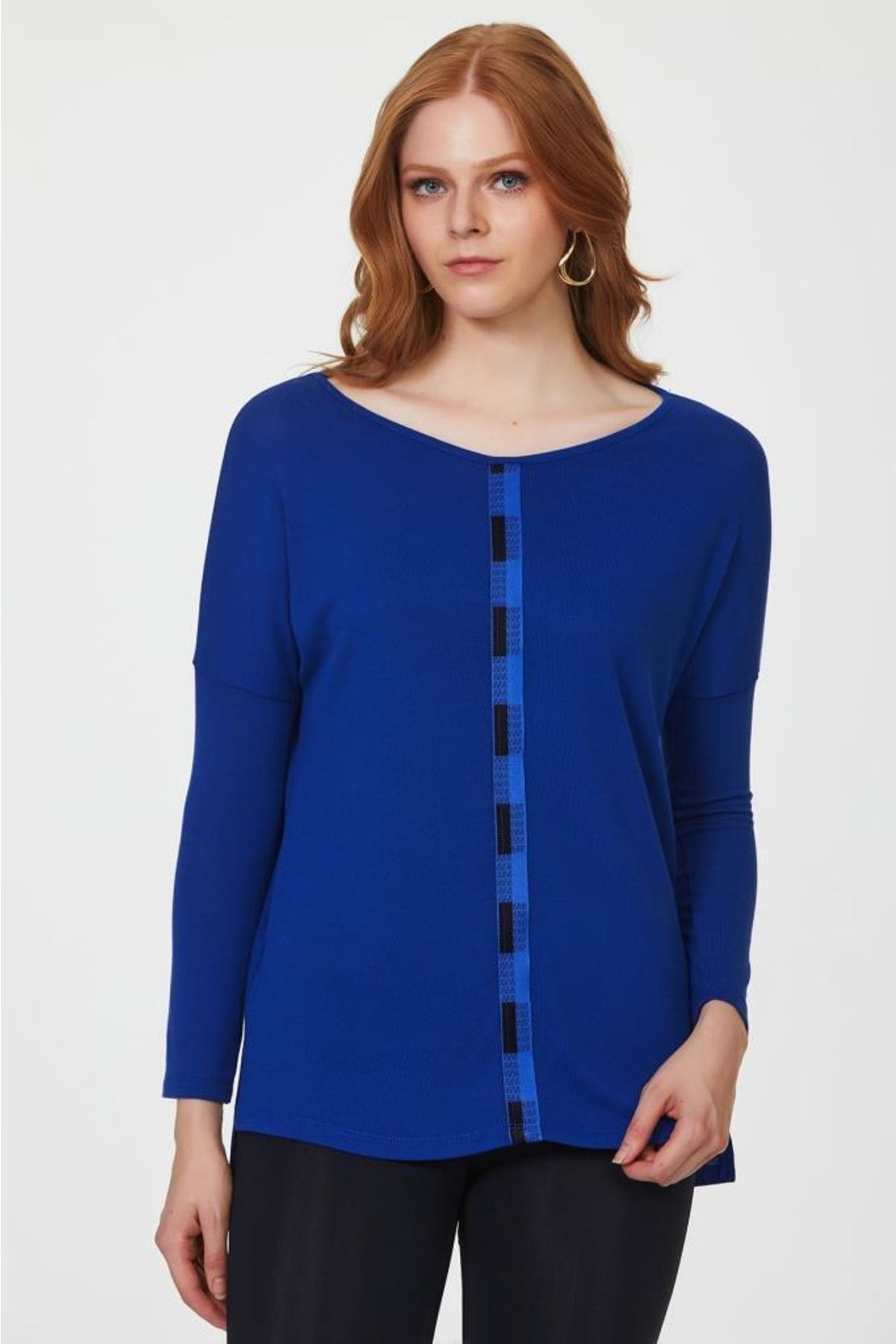 Önü Şeritli Uzun Kol Uzun Bluz 223-1009 Önü Şeritli Uzun Kol Uzun Bluz 223-1009