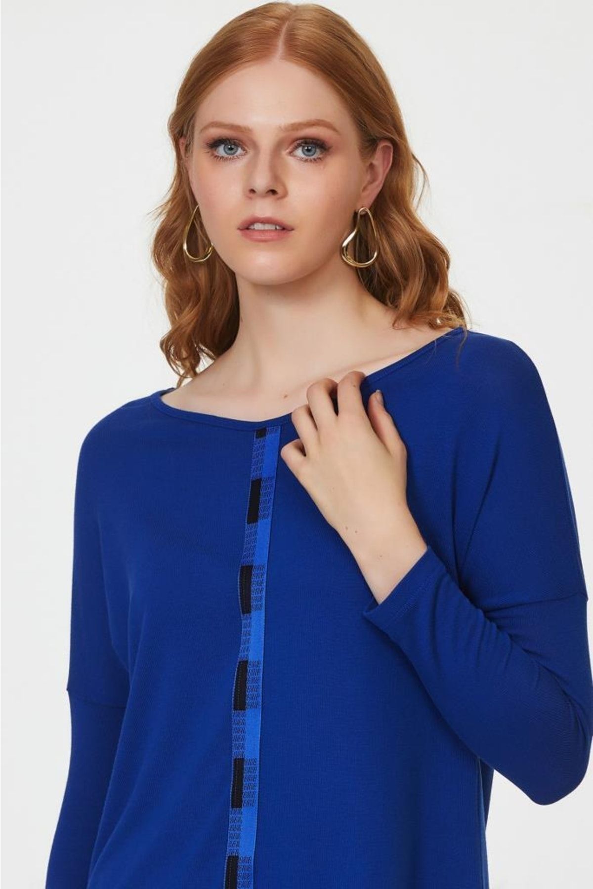 Önü Şeritli Uzun Kol Uzun Bluz 223-1009 Önü Şeritli Uzun Kol Uzun Bluz 223-1009