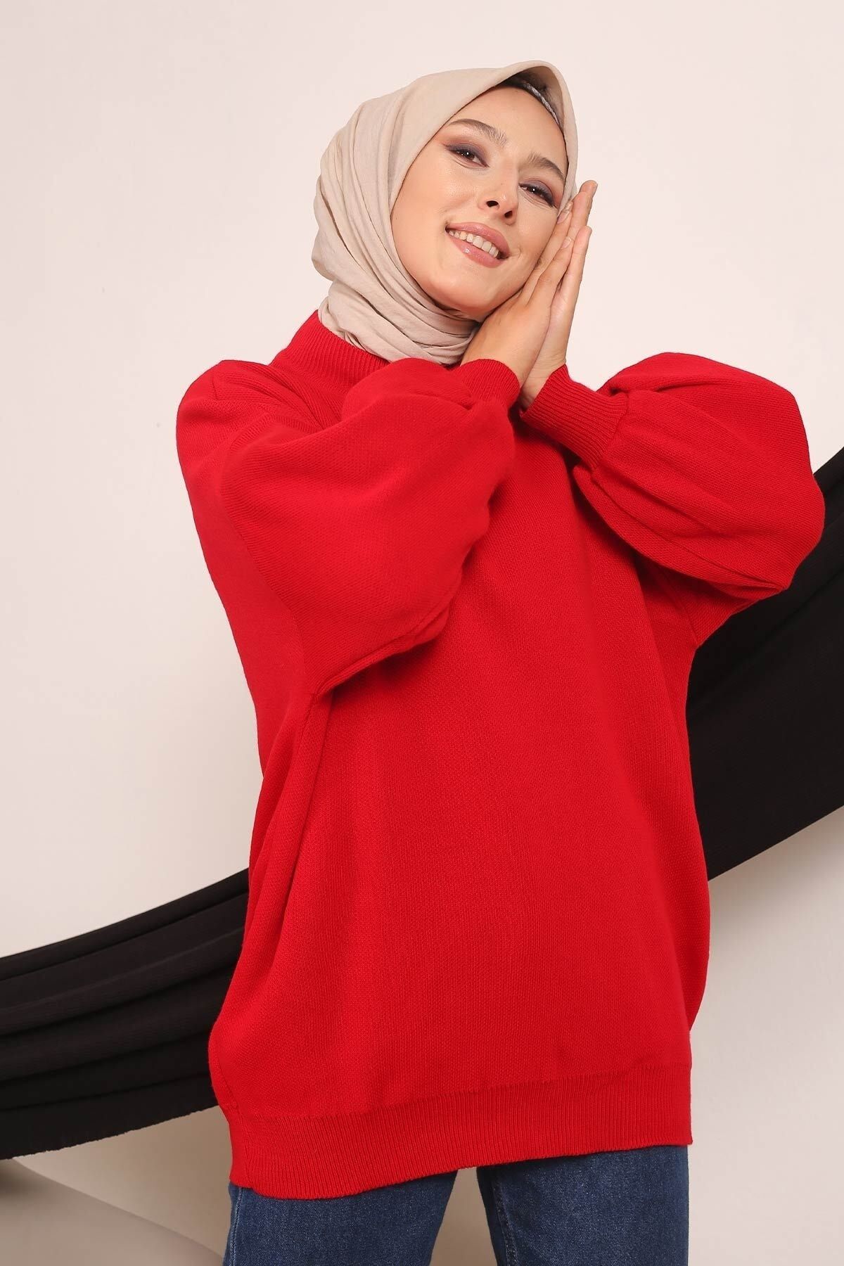 Kırmızı Kadın Modest Balıkçı Yaka Balon Kol Tesettür Triko Tunik Kırmızı Kadın Modest Balıkçı Yaka Balon Kol Tesettür Triko Tunik