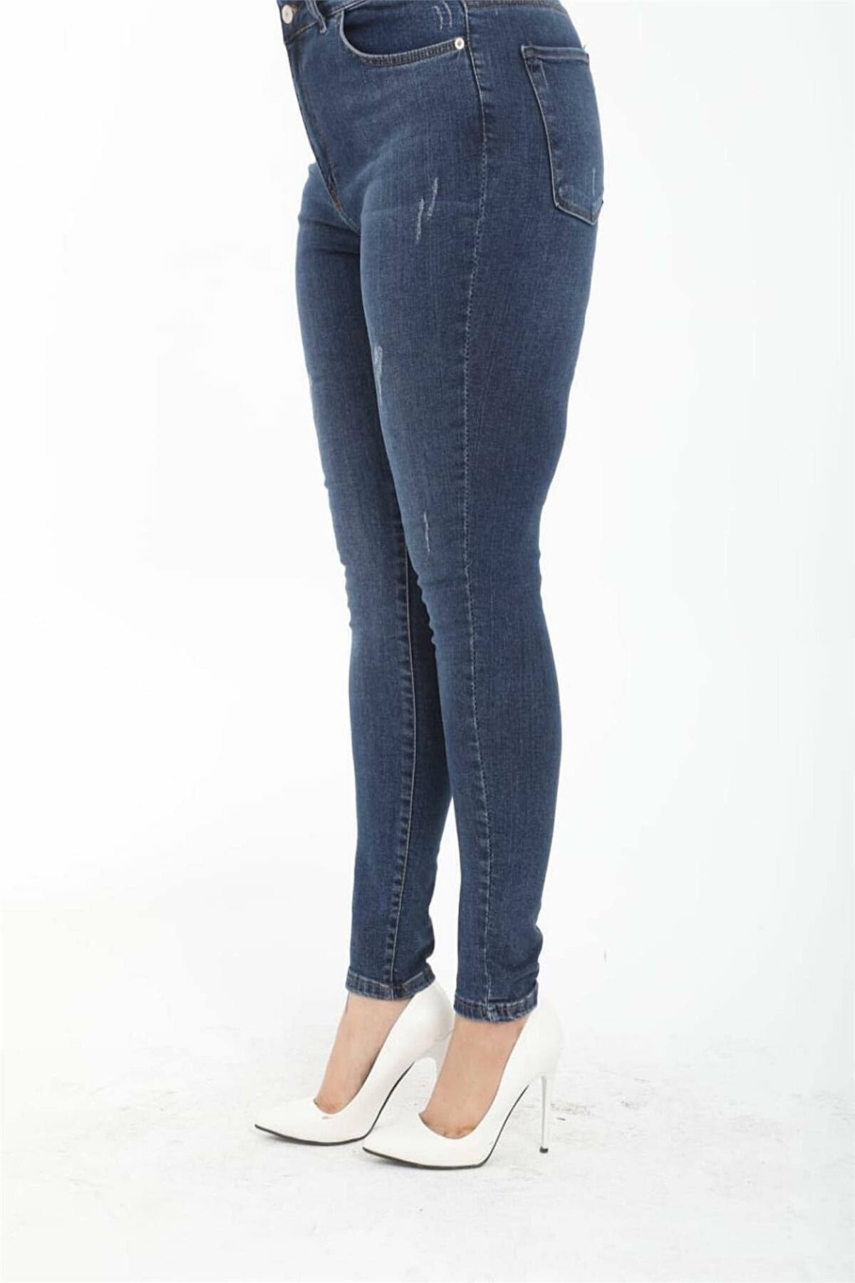 Orta Mavi Tırnaklı Büyük Beden Sımsıkı Toparlayıcı Jeans Sımsıkı Orta Mavi Tırnaklı Büyük Beden Sımsıkı Toparlayıcı Jeans Sımsıkı