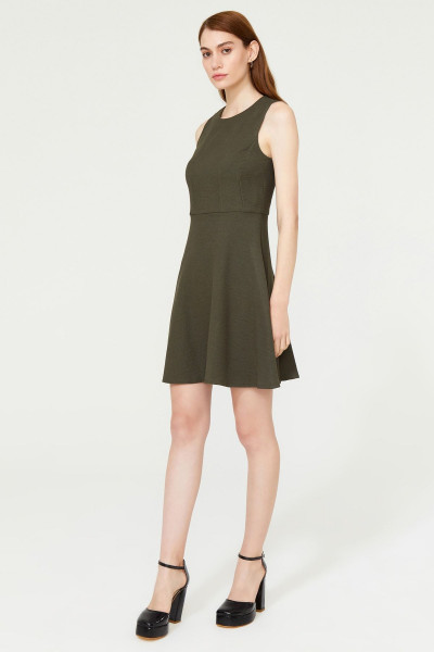 Volanlı Kolsuz Elbise