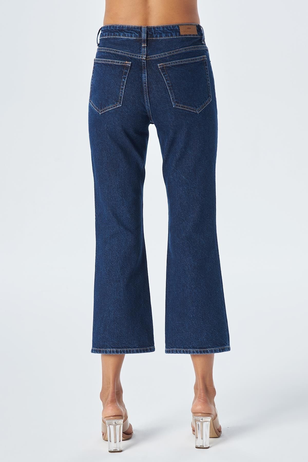 Koyu Mavi Fermuarlı Kick Flare Jean Pantolon C 4528-027 Koyu Mavi Fermuarlı Kick Flare Jean Pantolon C 4528-027