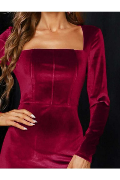 Kare Yaka Kadife Kalem Elbise