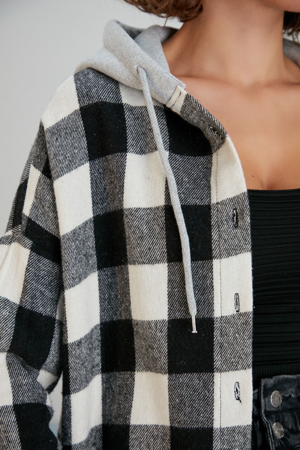 Kadın Siyah Beyaz Oduncu Oversize Ceket Gömlek Kadın Siyah Beyaz Oduncu Oversize Ceket Gömlek