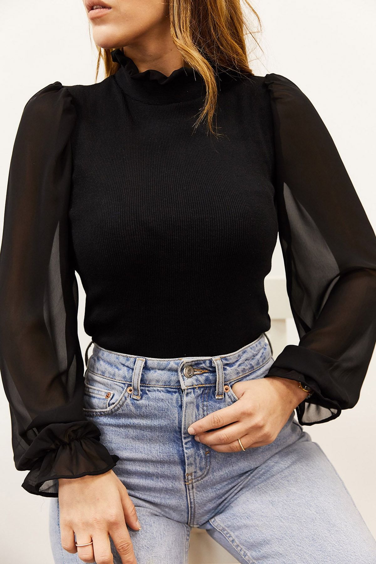 Kadın Siyah Kolu & Yakası Şifon Bluz 9KXK2-43154-02 Kadın Siyah Kolu & Yakası Şifon Bluz 9KXK2-43154-02