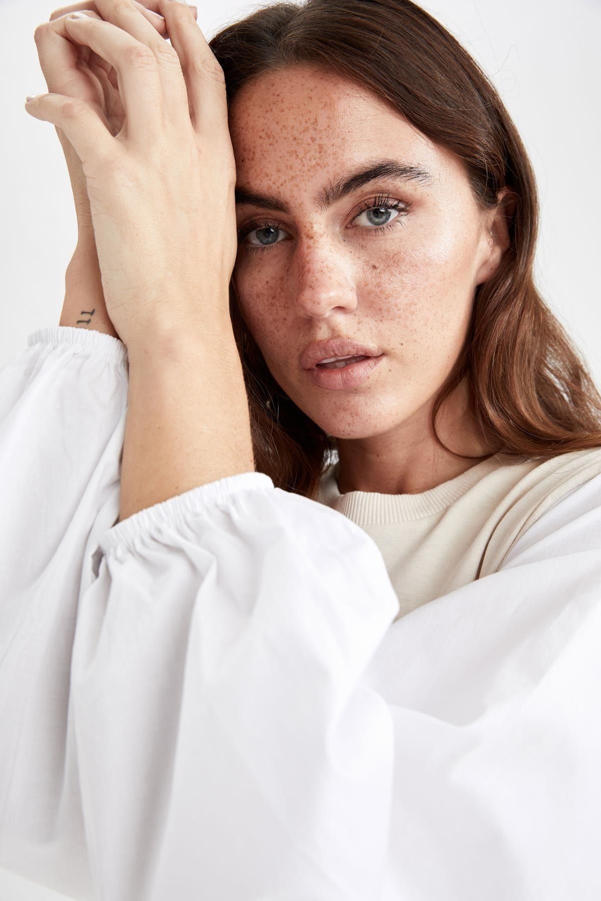 Renk Bloklu Poplin Balon Kollu Relax Fit Tunik Renk Bloklu Poplin Balon Kollu Relax Fit Tunik
