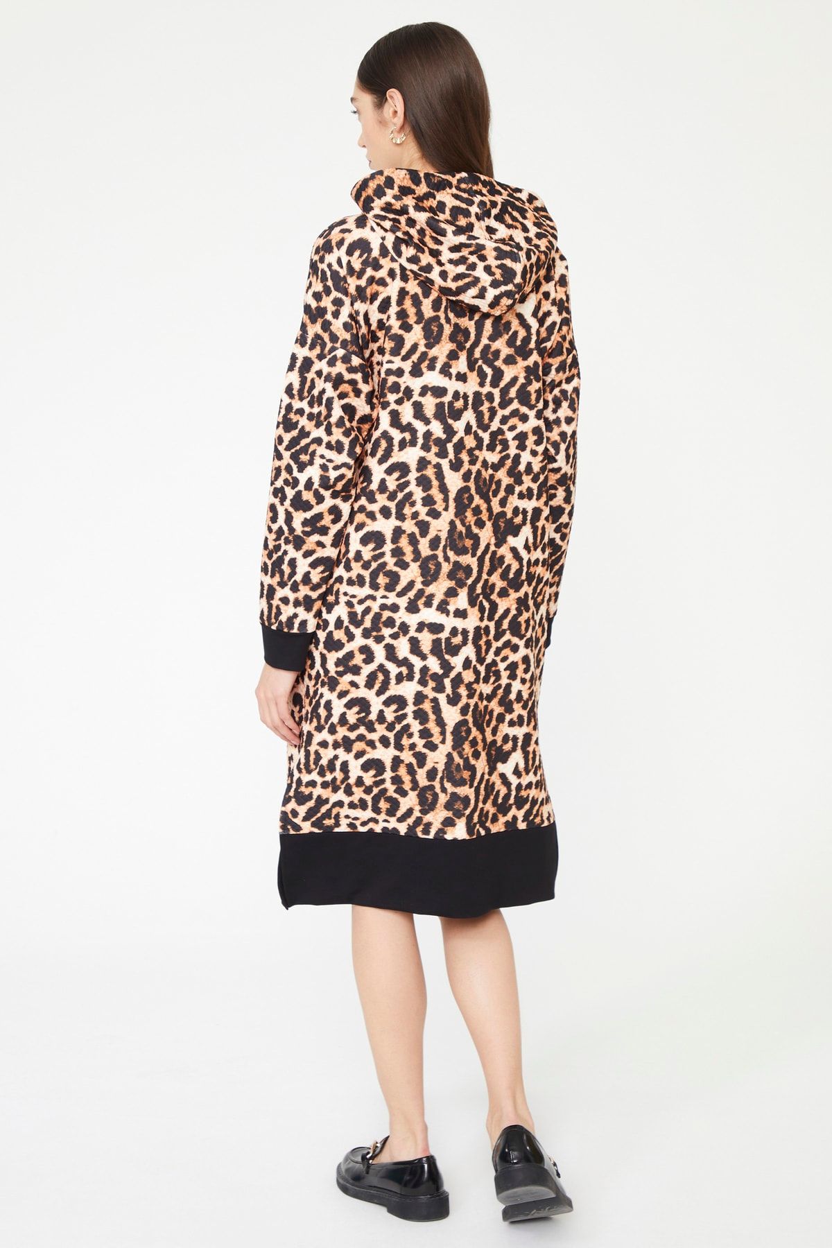 Leopar Baskılı Örme Elbise
