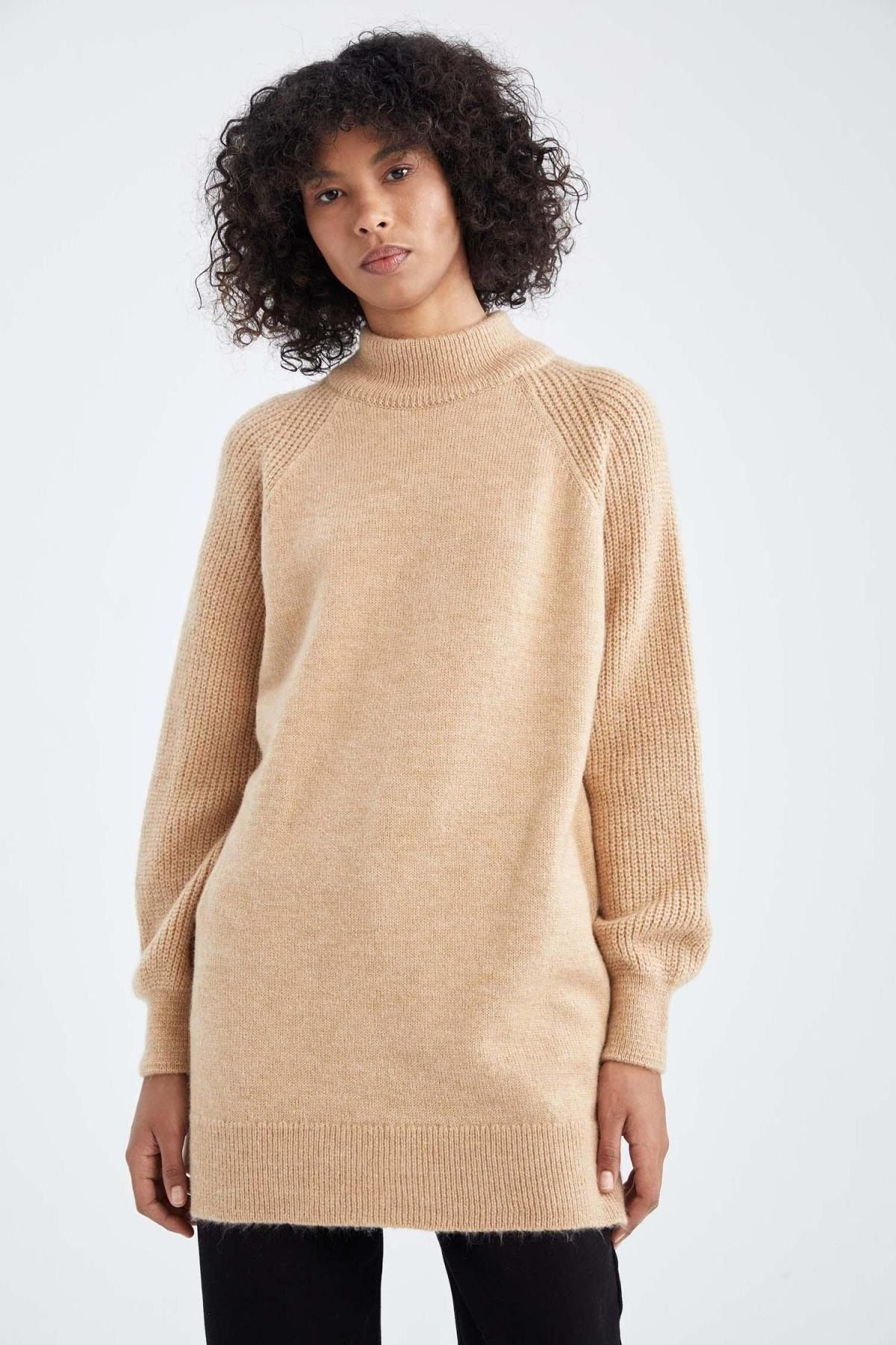 Regular Fit Yarım Balıkçı Yaka Tunik Regular Fit Yarım Balıkçı Yaka Tunik