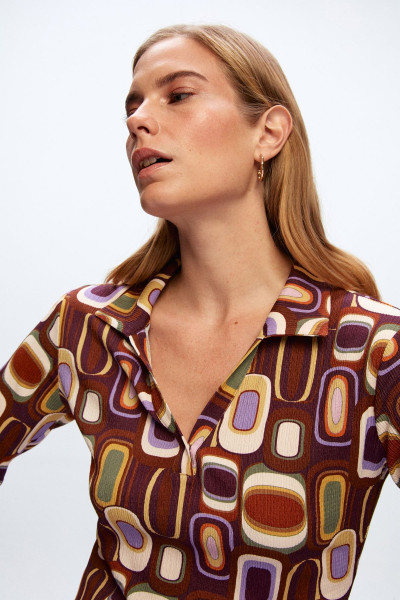 Polo Yaka Örme Desenli Bluz Polo Yaka Örme Desenli Bluz