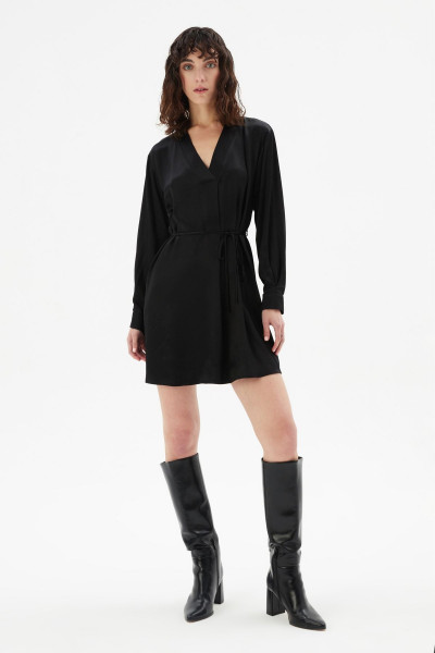 V Yaka Bağlamalı Elbise