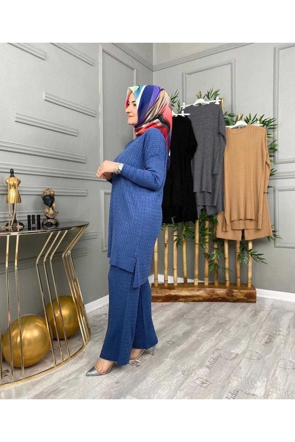 Saç Örgülü Beli Lastikli Pantolon Ve Tunik Ikili Triko Takım Saç Örgülü Beli Lastikli Pantolon Ve Tunik Ikili Triko Takım